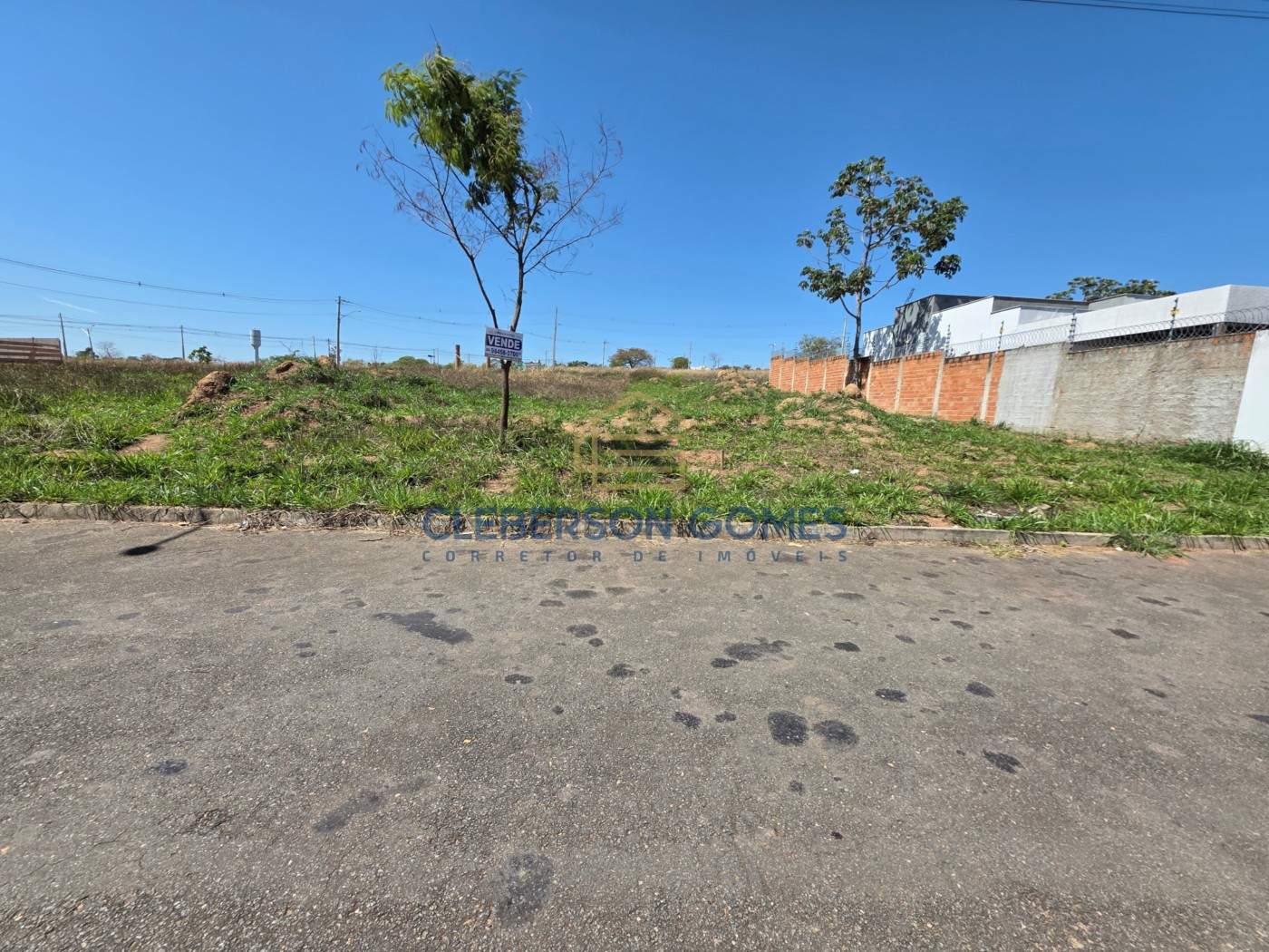 Terreno, 300 m² - Foto 2