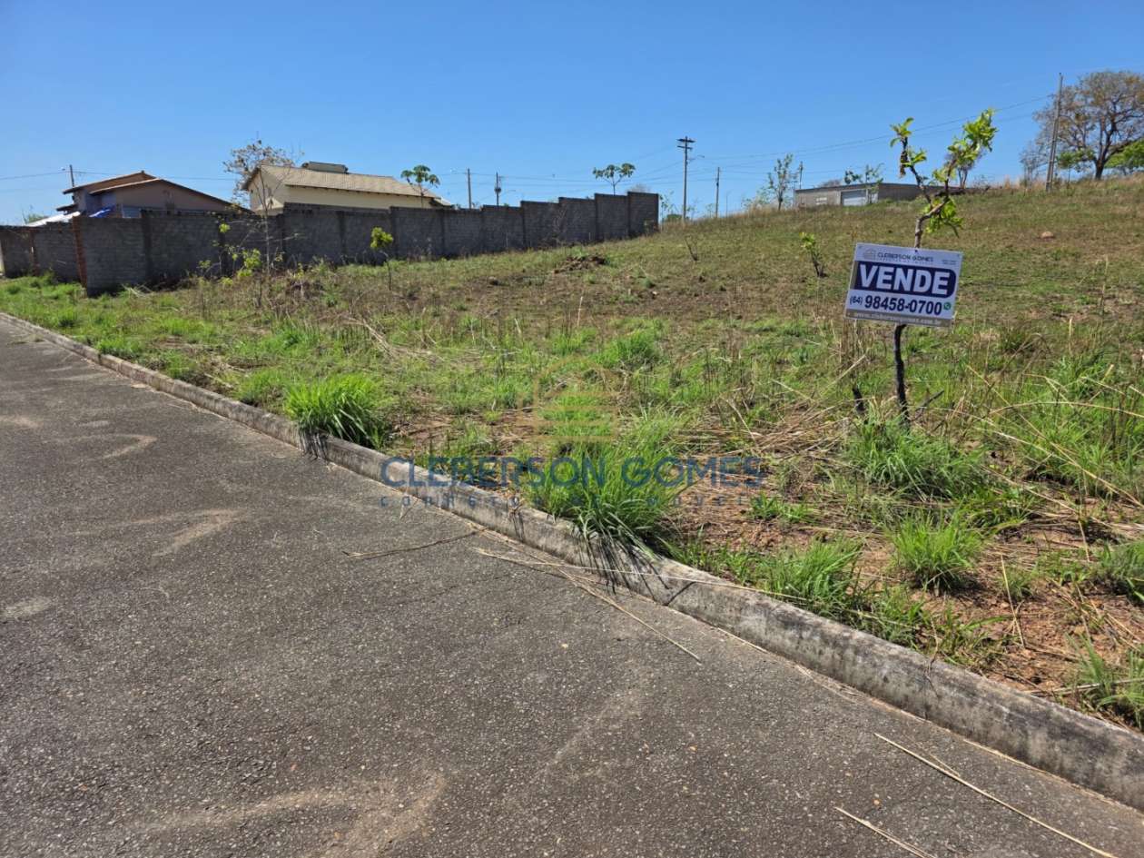 Terreno, 300 m² - Foto 1